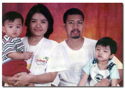 http://3.bp.blogspot.com/_GruWOF7lWxw/TIgvCygp4xI/AAAAAAAADWA/HB-6uWTGPtE/s400/familyh-picture.jpg